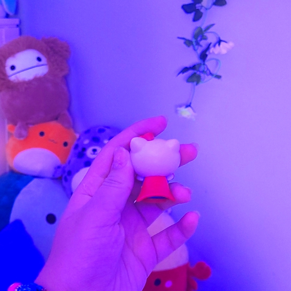 Hello kitty figure - Picture 2 of 4